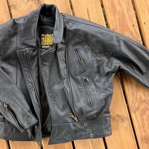 Vintage Protech Leather motorcycle jacket with Thinsulate insulation